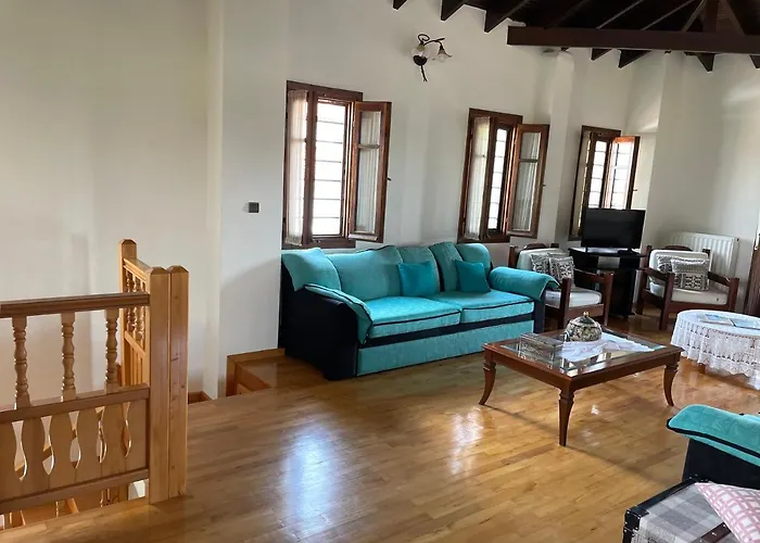 Maira Villa Afytos