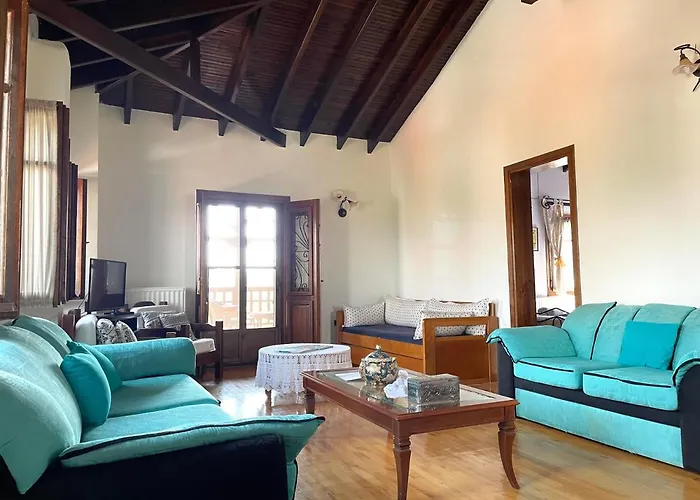 Maira Villa Afytos