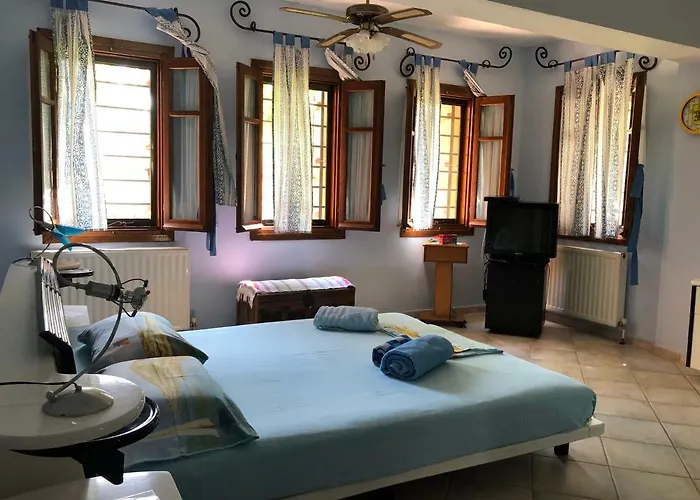 Maira Villa Afytos