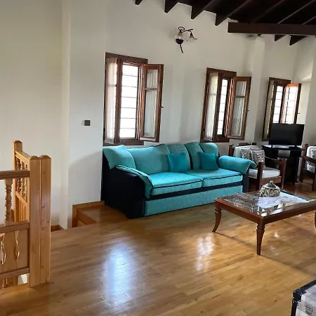 Maira Villa Afytos