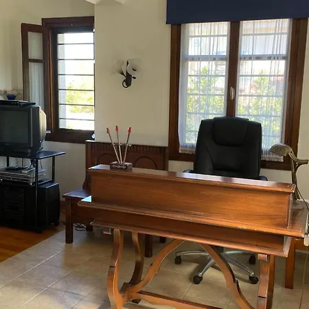 Maira Villa Afytos