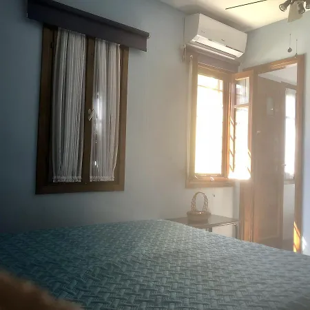 Maira Villa *